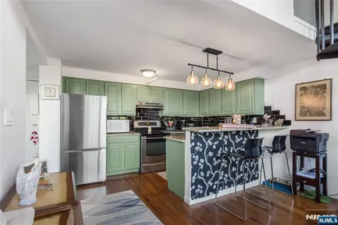 366-382 Trenton Paterson NJ 07503