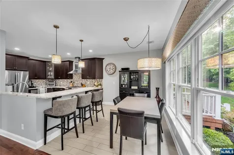 32 Cherrywood Court River Vale NJ 07675