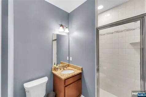 32 Cherrywood Court River Vale NJ 07675