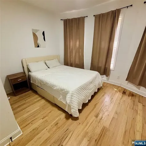 43 Bragaw Avenue Newark NJ 07112