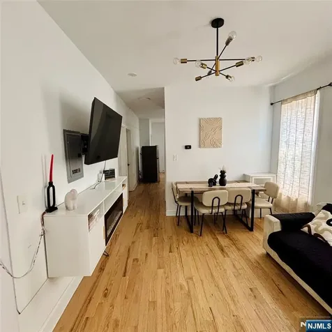 43 Bragaw Avenue Newark NJ 07112