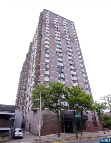 770 Anderson Avenue Cliffside Park NJ 07010