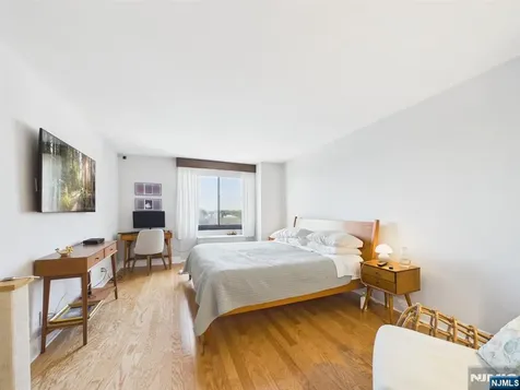 770 Anderson Avenue Cliffside Park NJ 07010