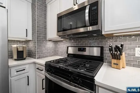 141 Park Avenue East Rutherford NJ 07073