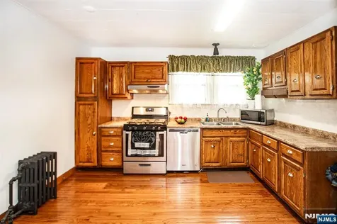 326 William Street New Milford NJ 07646