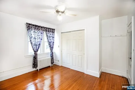 326 William Street New Milford NJ 07646