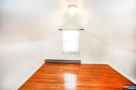 326 William Street New Milford NJ 07646