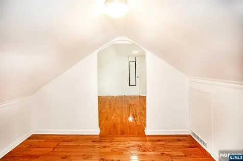 326 William Street New Milford NJ 07646