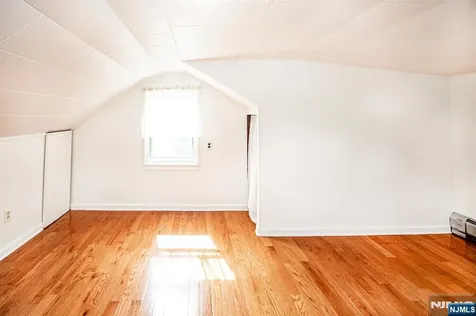 326 William Street New Milford NJ 07646