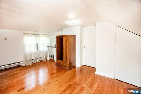 326 William Street New Milford NJ 07646