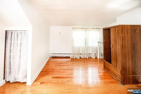 326 William Street New Milford NJ 07646