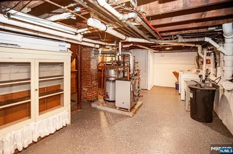 326 William Street New Milford NJ 07646