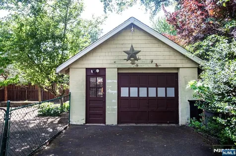 326 William Street New Milford NJ 07646