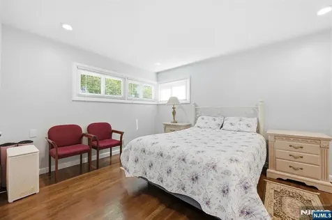 455 Hoffman Avenue New Milford NJ 07646