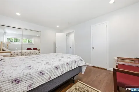 455 Hoffman Avenue New Milford NJ 07646