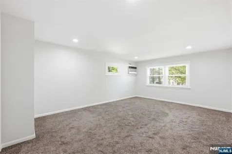 455 Hoffman Avenue New Milford NJ 07646