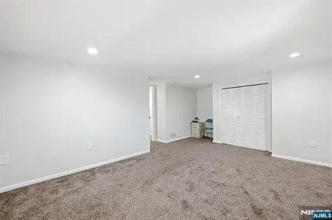 455 Hoffman Avenue New Milford NJ 07646