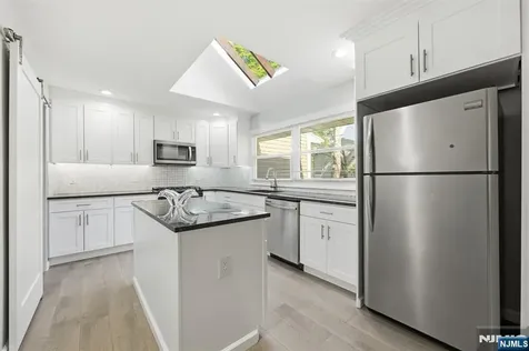 455 Hoffman Avenue New Milford NJ 07646