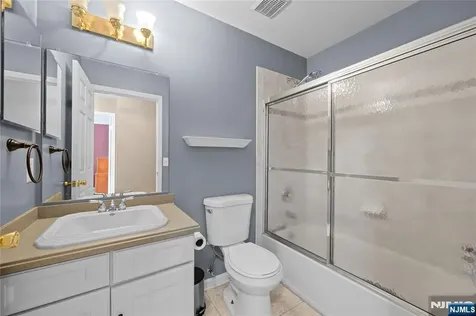 214 Riverwalk Way Clifton NJ 07014
