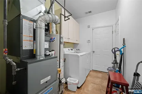 214 Riverwalk Way Clifton NJ 07014