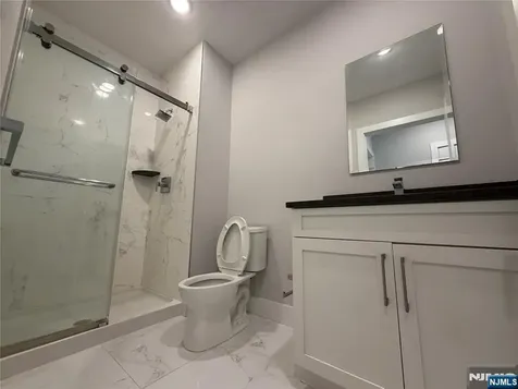1685 Bergen Boulevard Fort Lee NJ 07024