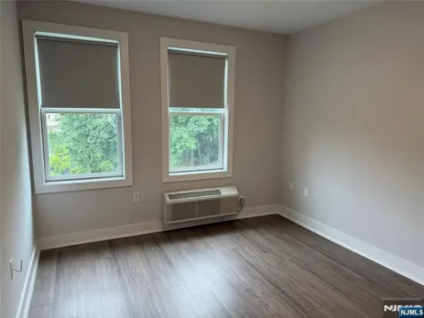 1685 Bergen Boulevard Fort Lee NJ 07024