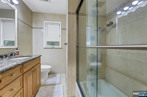 45 Kershner Place Fair Lawn NJ 07410