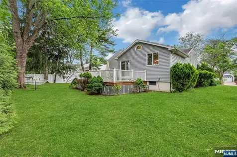 45 Kershner Place Fair Lawn NJ 07410