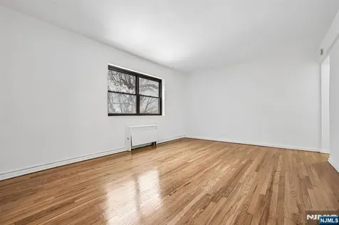 3060 Edwin Avenue Fort Lee NJ 07024