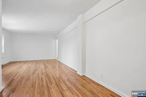 3060 Edwin Avenue Fort Lee NJ 07024