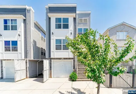 299 N 13th Street Newark NJ 07107