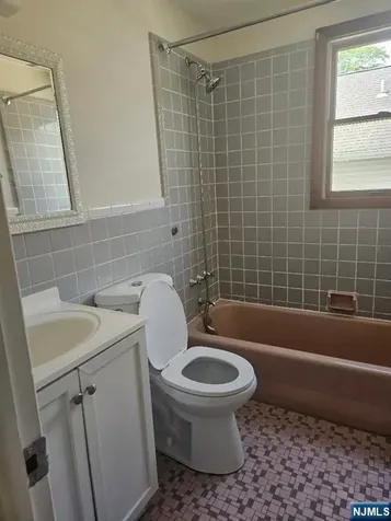 37 Linden Road Wayne NJ 07470