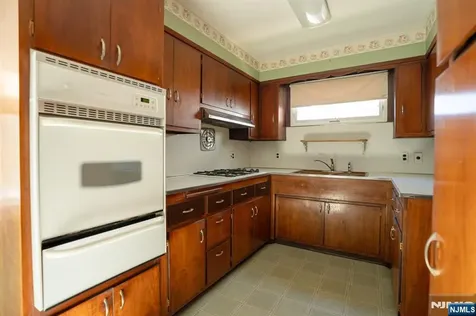795-797 Kearny Avenue Kearny NJ 07032