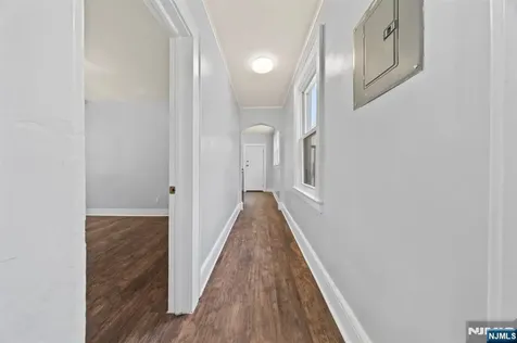 134 Dewey Street Newark NJ 07112