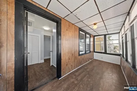 134 Dewey Street Newark NJ 07112