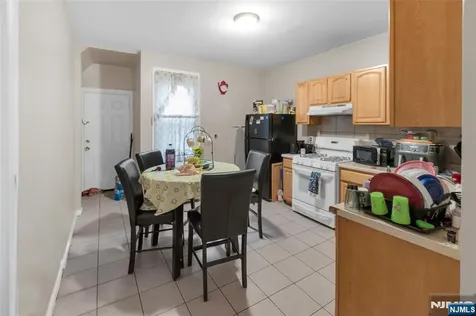 135 N 4th Street Paterson NJ 07522