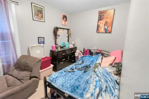 135 N 4th Street Paterson NJ 07522