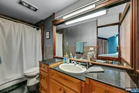2009 Glen Avenue Twp Of Washington NJ 07676