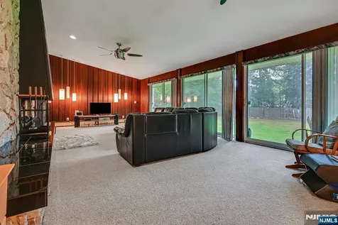2009 Glen Avenue Twp Of Washington NJ 07676