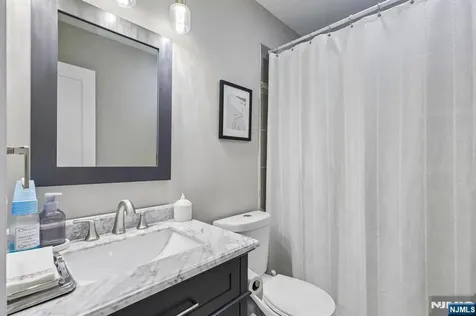 412 Fenlon Boulevard Clifton NJ 07014