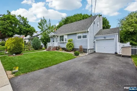 412 Fenlon Boulevard Clifton NJ 07014