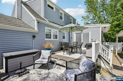 412 Fenlon Boulevard Clifton NJ 07014