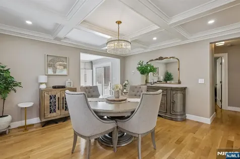 412 Fenlon Boulevard Clifton NJ 07014