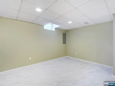 1044 Smith Manor Boulevard West Orange NJ 07052