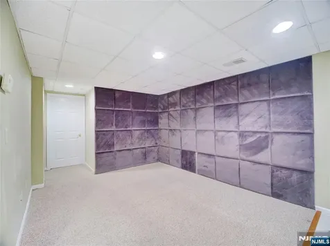 1044 Smith Manor Boulevard West Orange NJ 07052