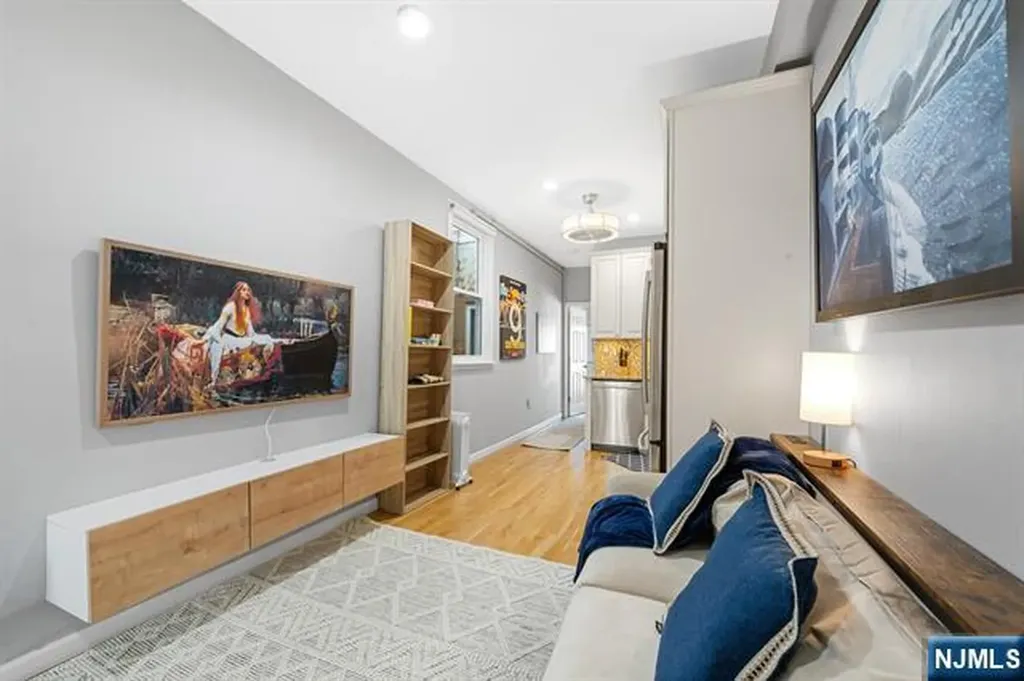 403 Monroe Street Hoboken NJ 07030