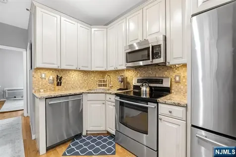 403 Monroe Street Hoboken NJ 07030