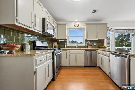 61 Howell Drive West Orange NJ 07052