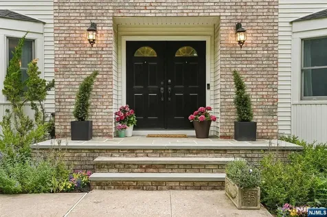 61 Howell Drive West Orange NJ 07052