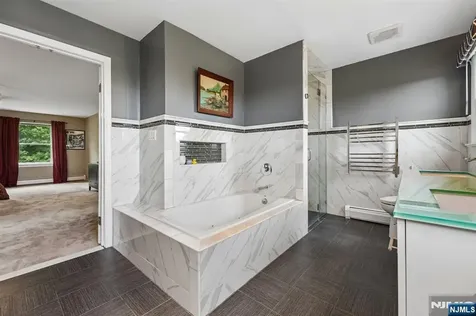 61 Howell Drive West Orange NJ 07052
